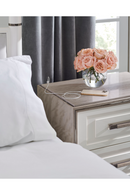 Table de chevet en bois crème et travertin | Caracole Impressed | Meubleluxe.fr