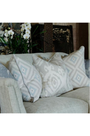 Coussin Ikat avec passepoil en velours M | Andrew Martin Volcano | Meubleluxe.fr