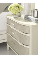 Table de chevet en bois de pin | Caracole Code | Meubleluxe.fr