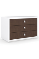 Table de chevet 3 tiroirs en bois blanc et marron | Caracole Oh! | Meubleluxe.fr