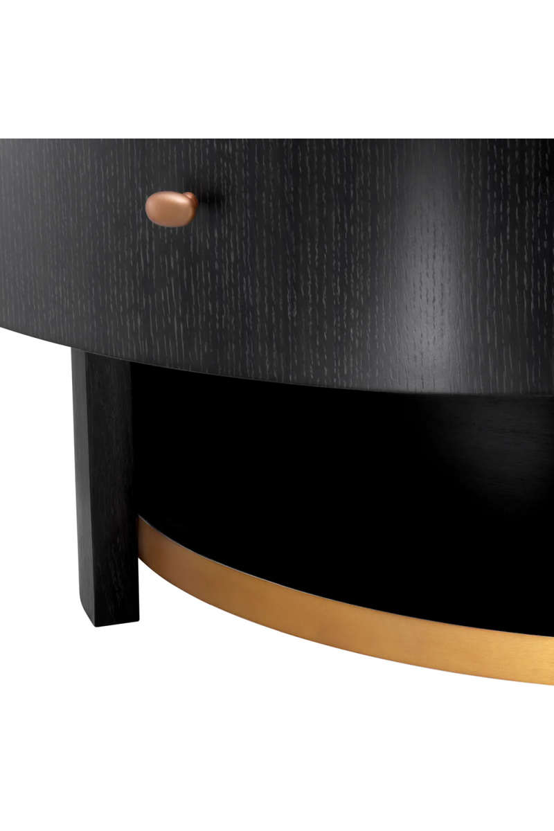 Table de chevet en chêne noir | Eichholtz Rosemberg | Meubleluxe.fr