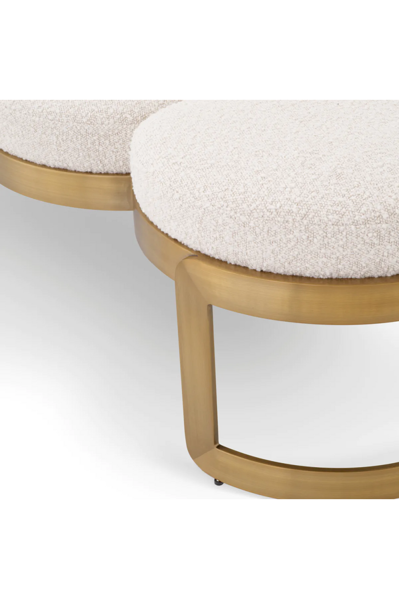 Banc en laiton bouclé crème | Eichholtz Newport | Meubleluxe.fr