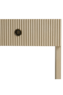 Table de chevet en bois strié marron avec 1 tiroir | Eichholtz Dimitrios | OROA.fr