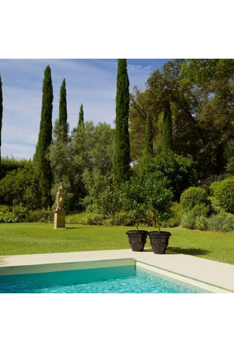 Jardinière D’extérieur En Céramique Sculptée | Eichholtz Toulon | OROA.fr
