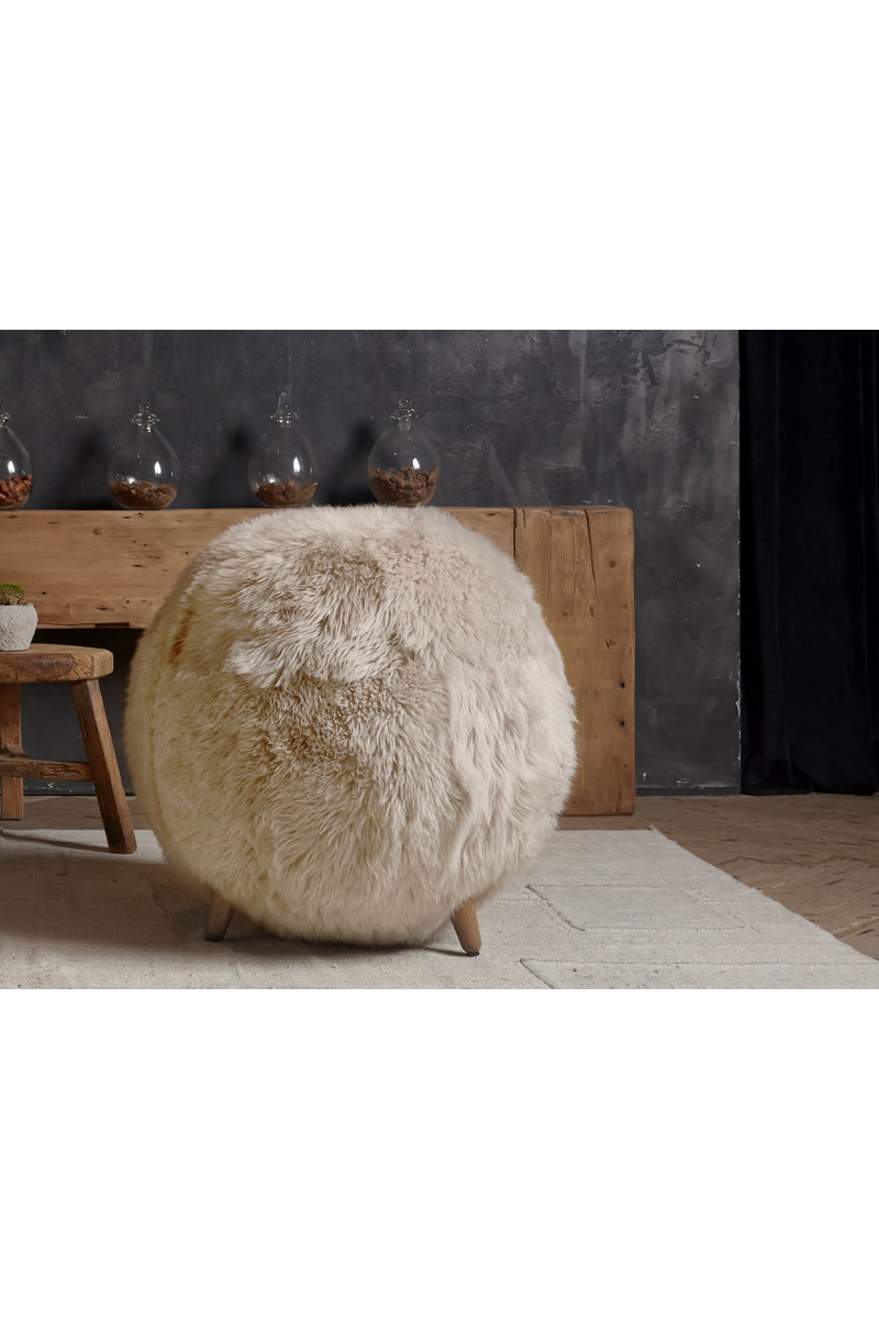 Tabouret rond en laine de mouton  | Timothy Oulton Pastekh