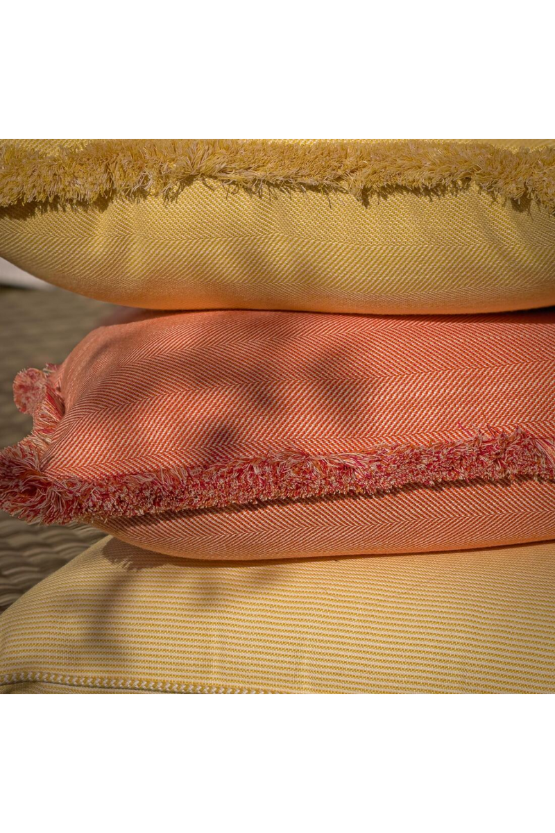 Coussin d'extérieur passepoilé jaune | Andrew Martin Espadrille | OROA.fr