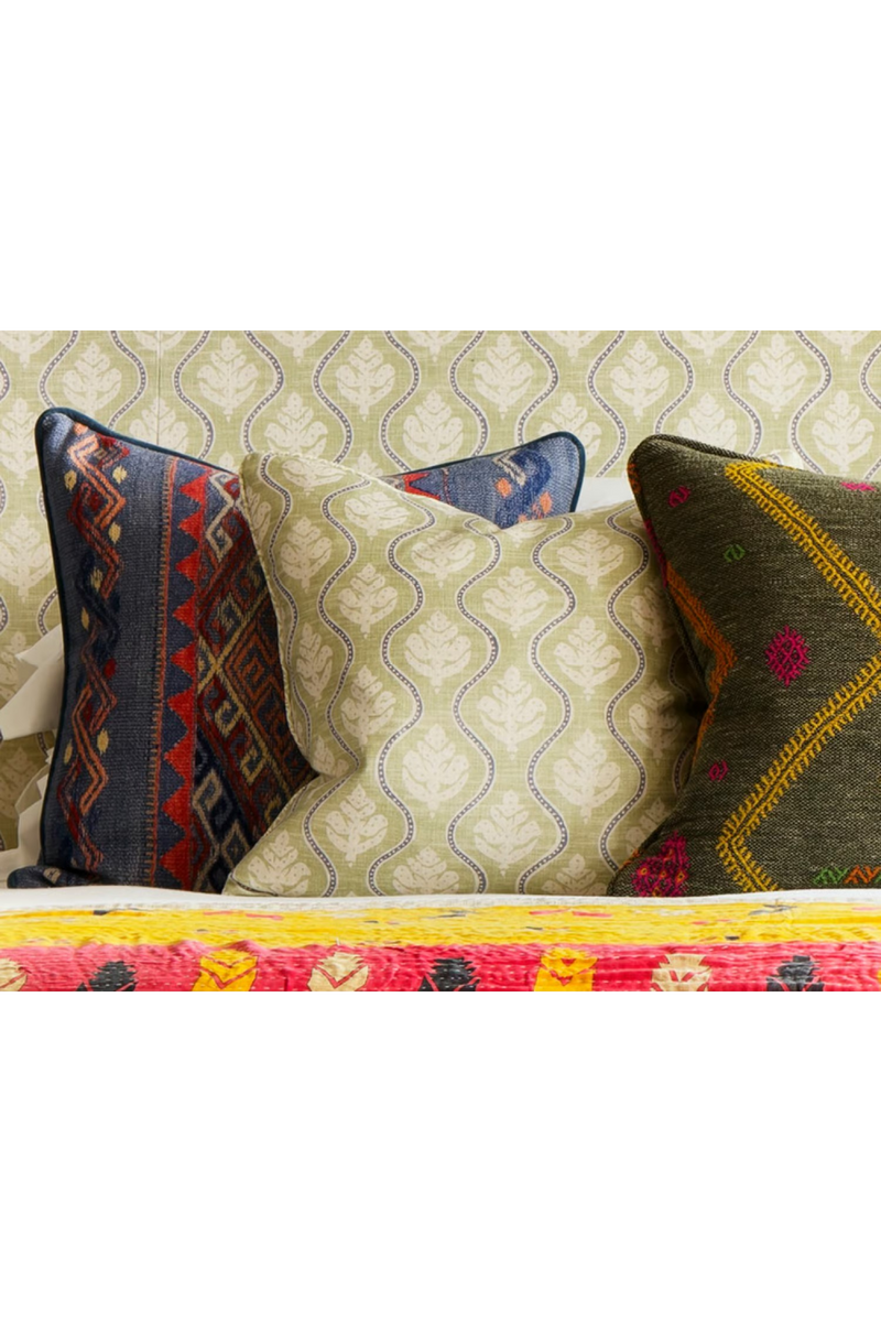 Coussin à Motif de Feuilles | Andrew Martin Fig | OROA.fr