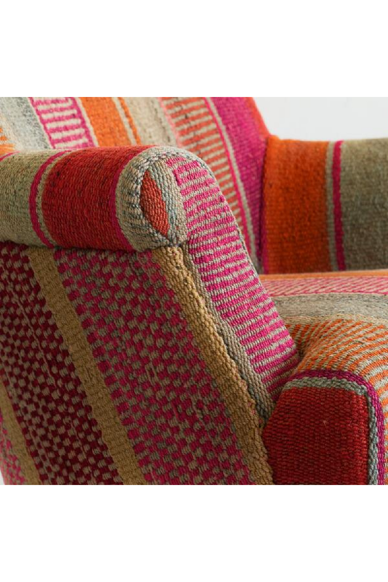 Fauteuil Incurvé En Tissu Andin Traditionnel | Andrew Martin Victoria | OROA.fr