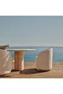 Table à manger d'extérieur ovale en travertin | Andrew Martin Porto | OROA.fr