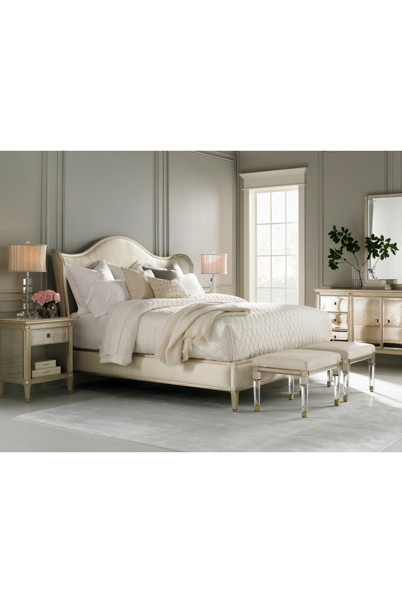 Lit Capitonné avec Ailes | Caracole Beauté du Coucher | OROA.fr