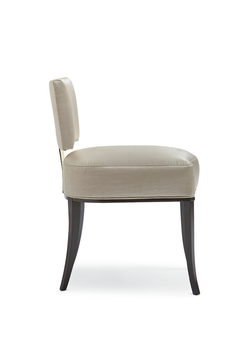 Chaise de Salle à Manger en Satin Neutre | Caracole Reserved Seating | Oroa.fr
