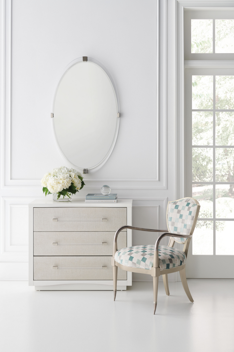 Table de chevet en bois nacré | Caracole Clear | Meubleluxe.fr