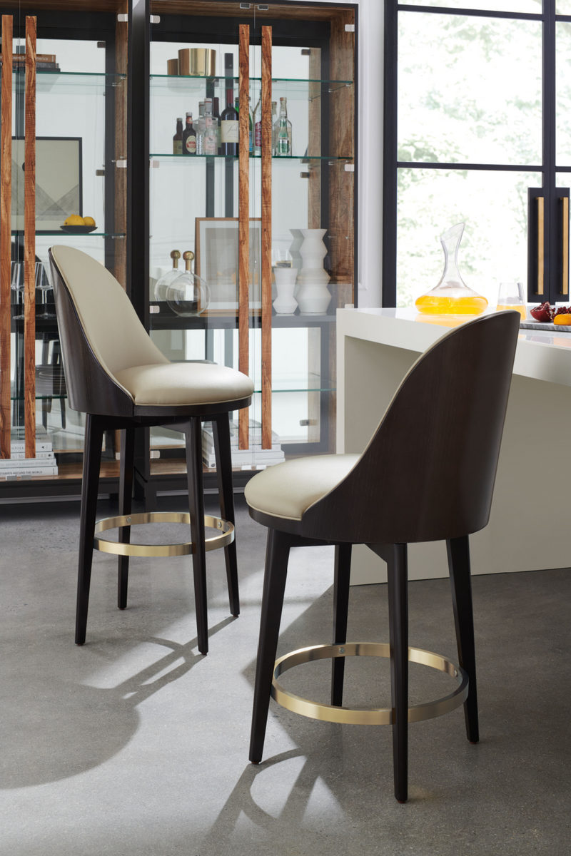 Tabouret de bar en cuir végétalien | Caracole Another Round | OROA.fr