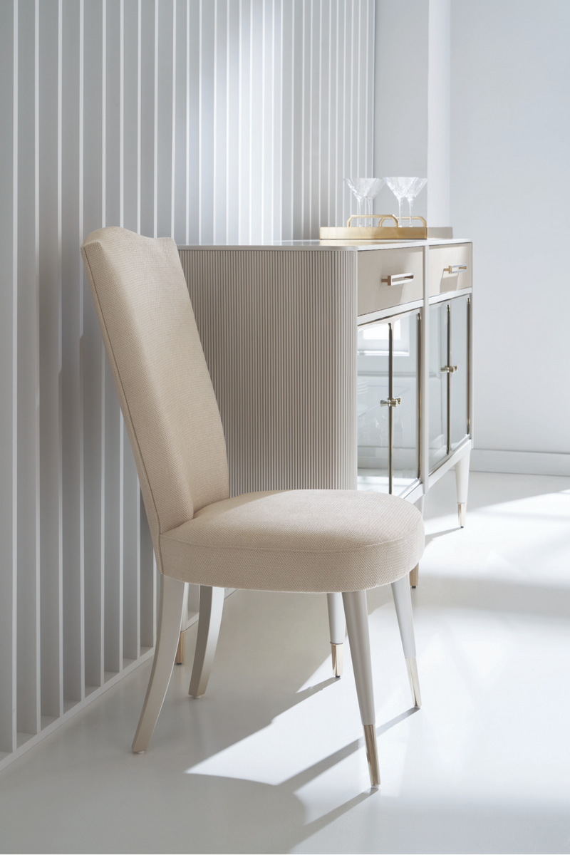 Buffet en bois taupe et en verre | Caracole Love Interest | Meubleluxe.fr