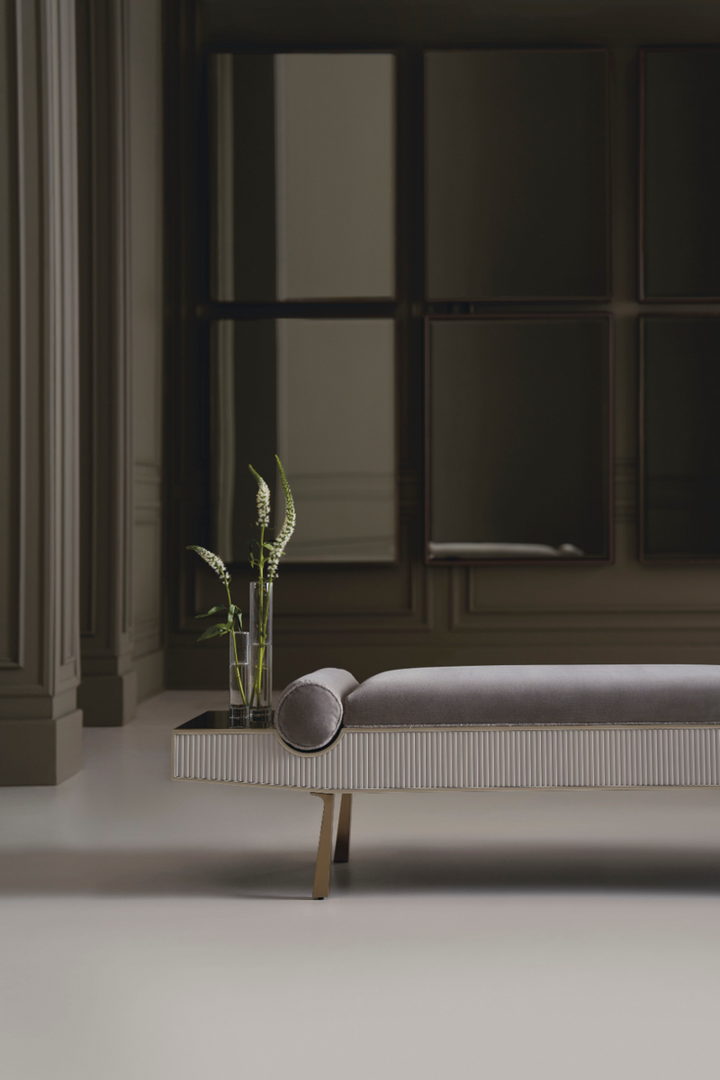 Banc Moderne en Mohair Gris | Caracole Roll Play | Meubleluxe.fr
