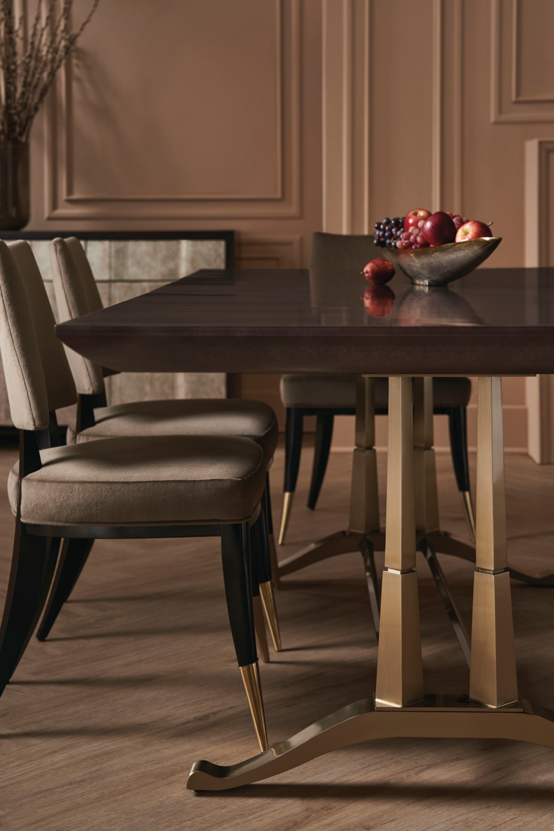 Chaise de salle à manger en velours taupe | Caracole Caress | OROA.fr