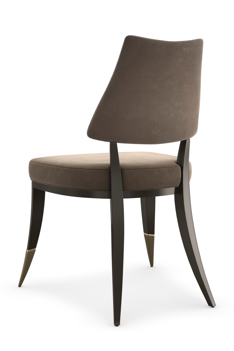 Chaise de salle à manger en velours taupe | Caracole Caress | OROA.fr