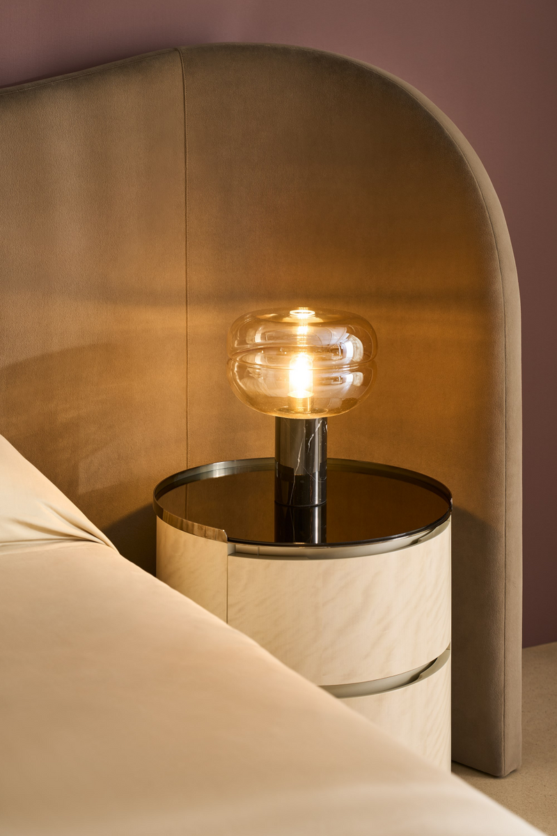 Lit en Velours Taupe | Caracole Clio | Meubleluxe.fr