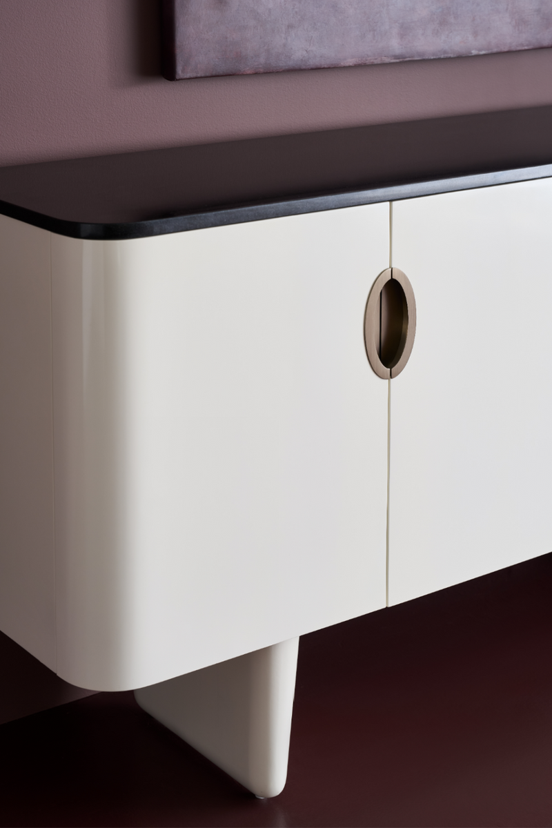 Buffet blanc à 4 portes | Caracole Paragon | OROA.fr