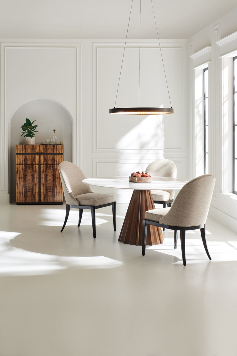 Chaise d’appoint courbée beige | Caracole Natural Choice | OROA.fr