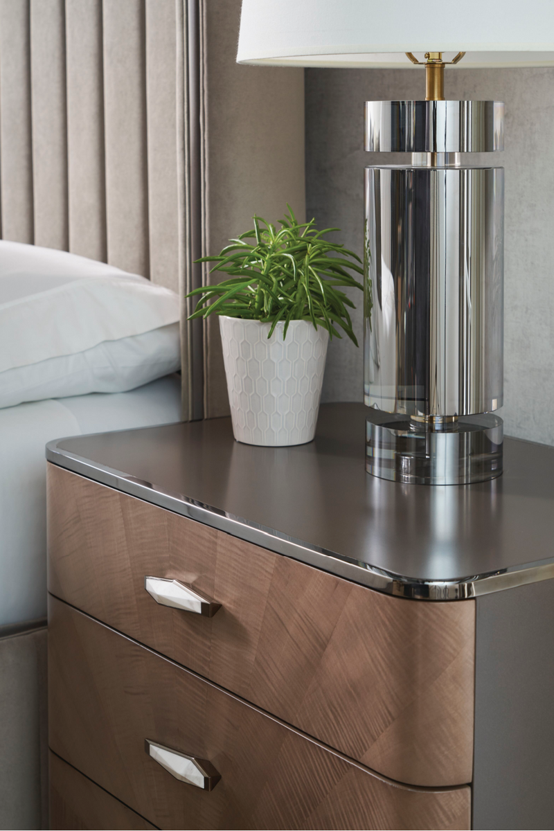 Table de chevet en bois d'érable et bronze | Caracole Spectrum | Meubleluxe.fr