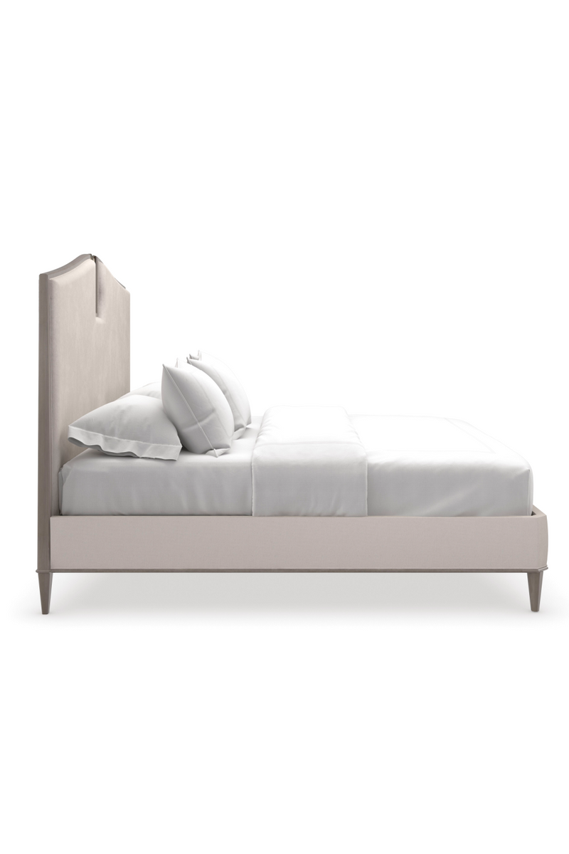 Lit Queen Moderne en Chenille Crème | Caracole Crescendo | Oroa.fr