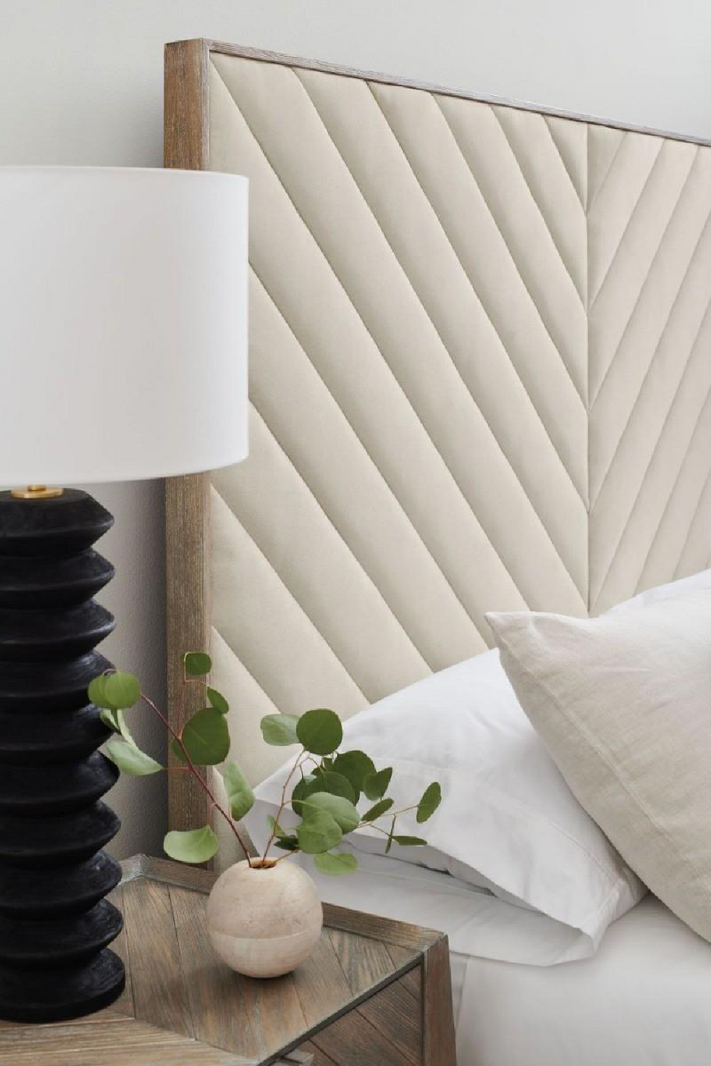 Lit crème en bois clair 180 cm | Caracole Meet U | Meubleluxe.fr