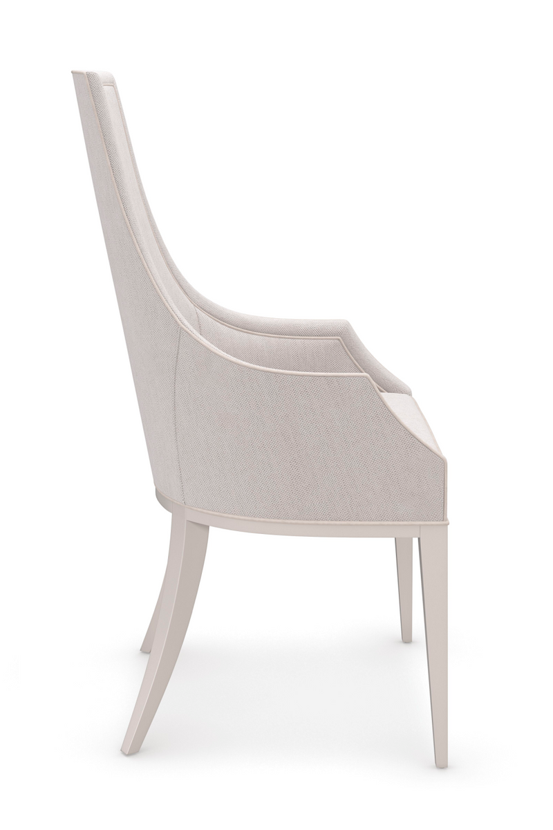 Chaise de salle à manger beige à dossier fuselé | Caracole Tall Order | Oroa.fr