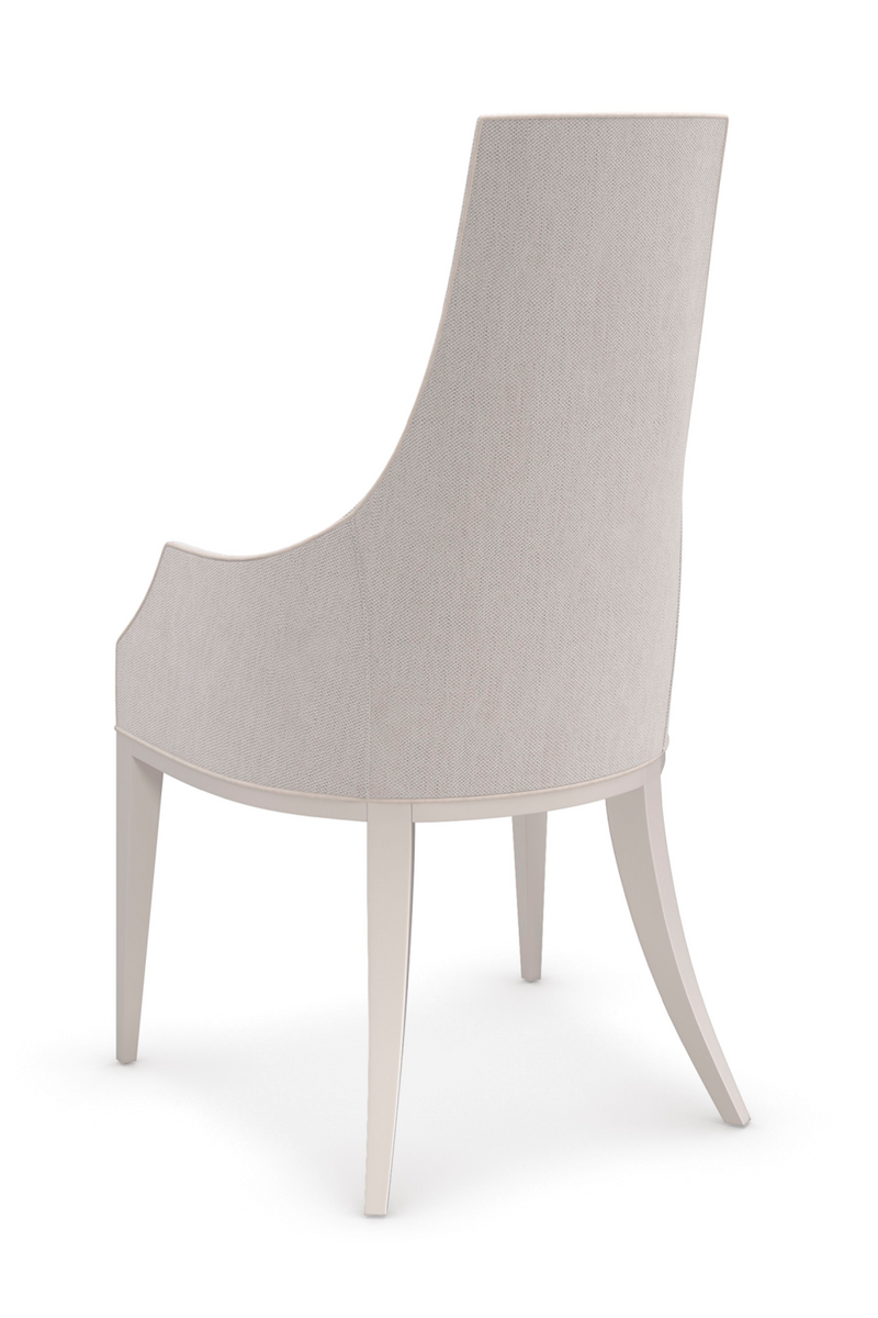Chaise de salle à manger beige à dossier fuselé | Caracole Tall Order | Oroa.fr