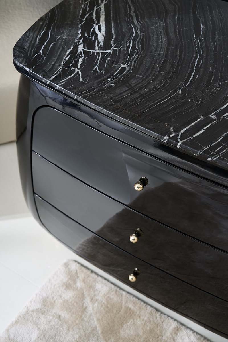 Table de nuit noire à 3 tiroirs incurvés | Caracole Cabochon | OROA.fr