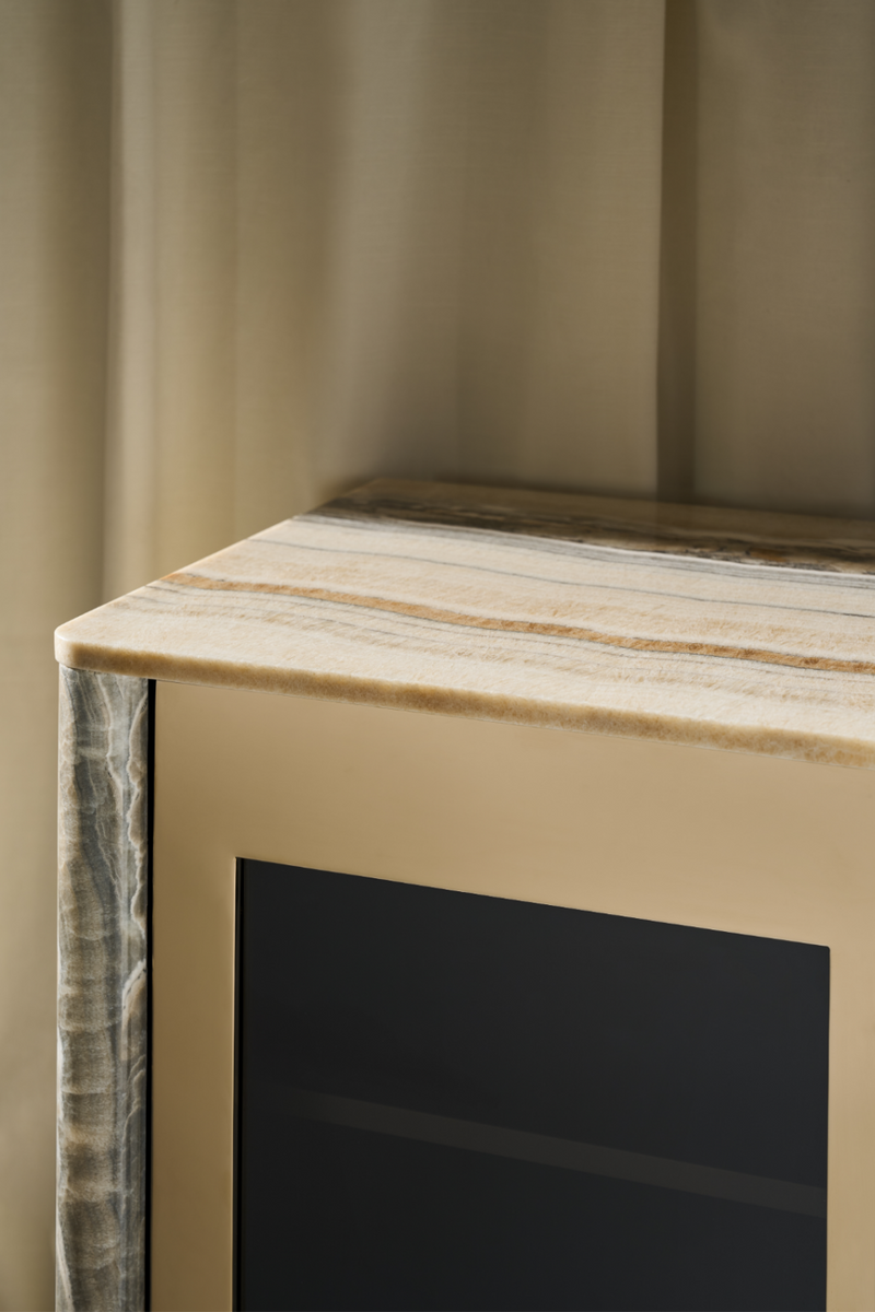Buffet gris onyx à 4 portes | Caracole Sojourn | OROA.fr