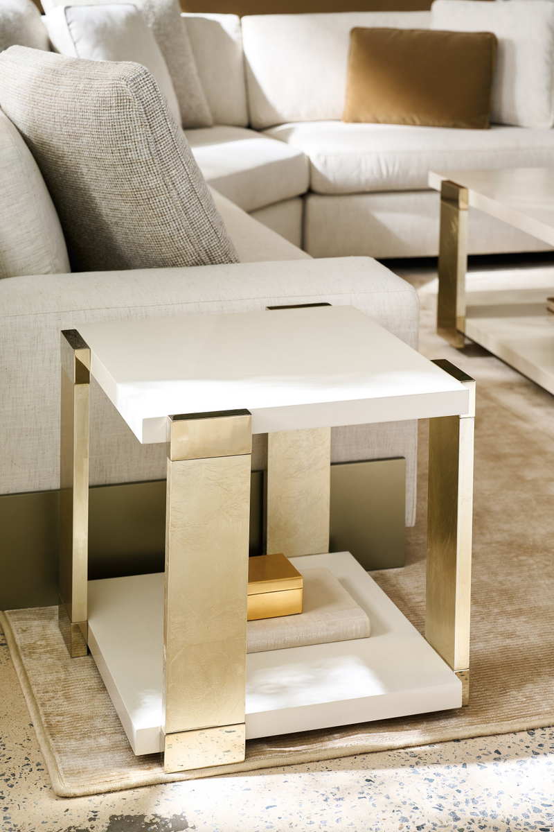 Table de Bout Carrée avec Accent Doré | Caracole I’ll Take The Corner | OROA.fr
