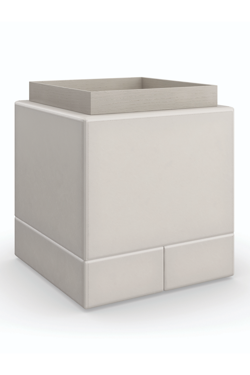 Table d’appoint en cuir taupe | Caracole Bindi | OROA.fr