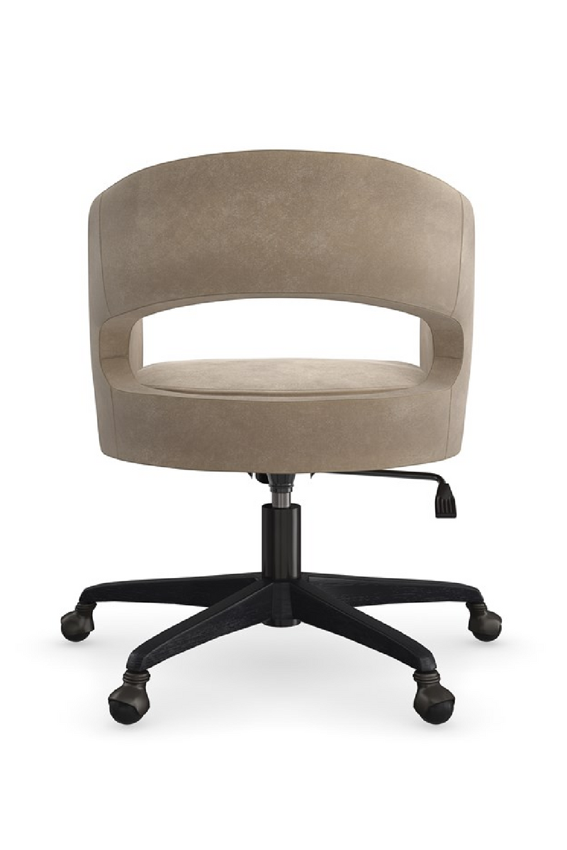 Chaise pivotante en suède à dossier ouvert | Caracole Blythe | OROA.fr
