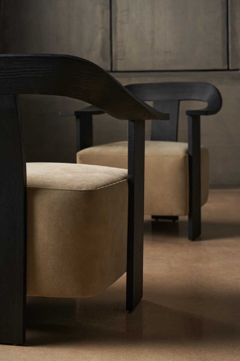 Fauteuil d’appoint en suède marron | Caracole Luca | OROA.fr