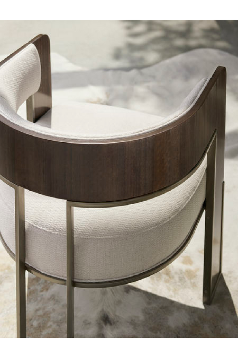 Fauteuil d’appoint moderne incurvé couleur crème | Caracole Streamliner | OROA.fr