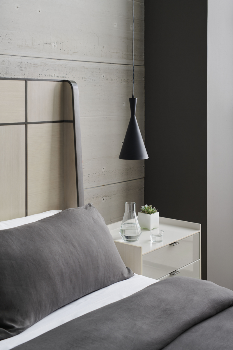 Lit moderne taupe | Caracole Repetition Wood | OROA.fr