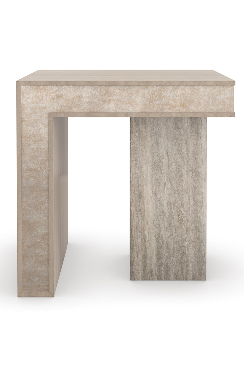 Table de chevet en bois clair et travertin | Caracole Balance | Meubleluxe.fr