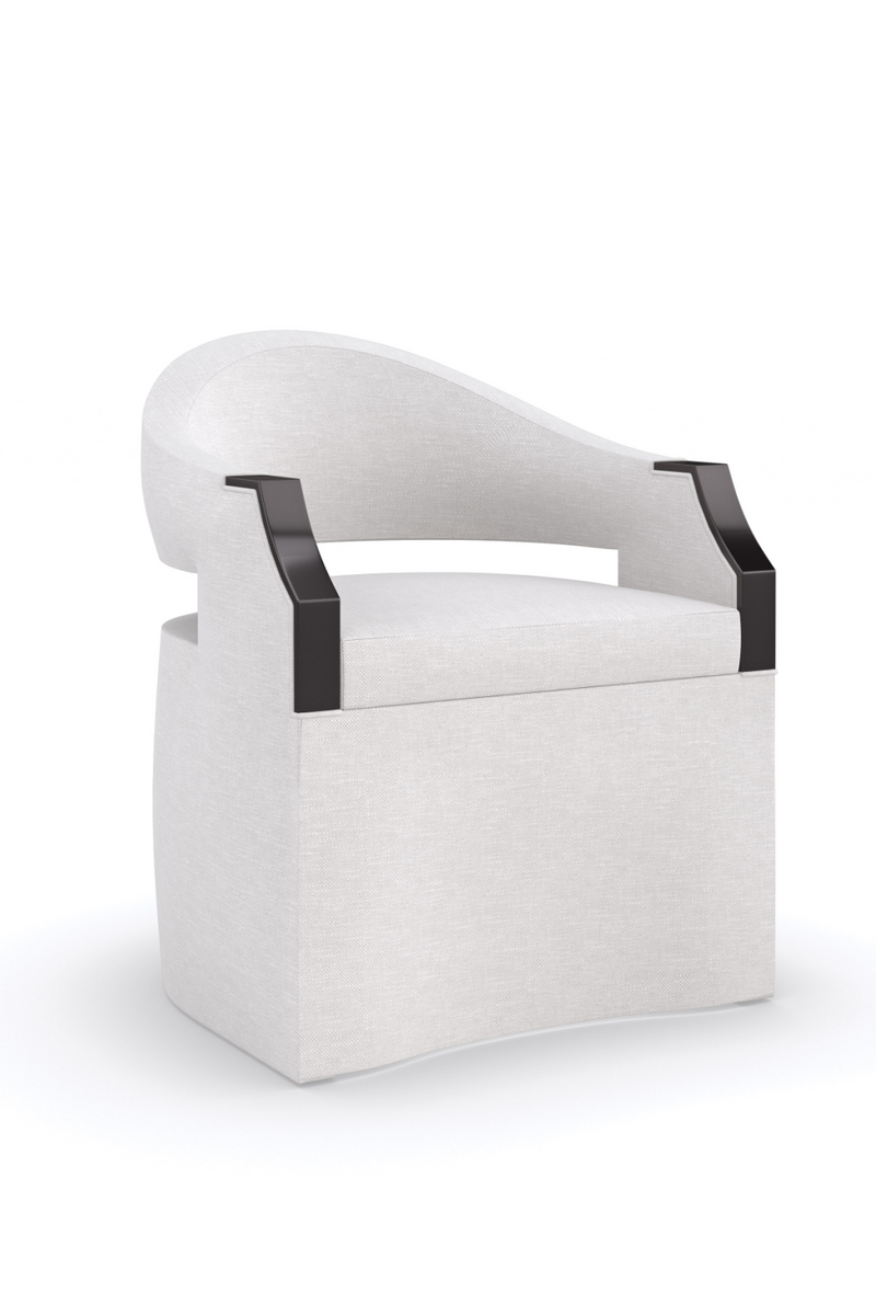 Chaise d’appoint moderne blanche | Caracole Dinner Roll | Oroa.fr