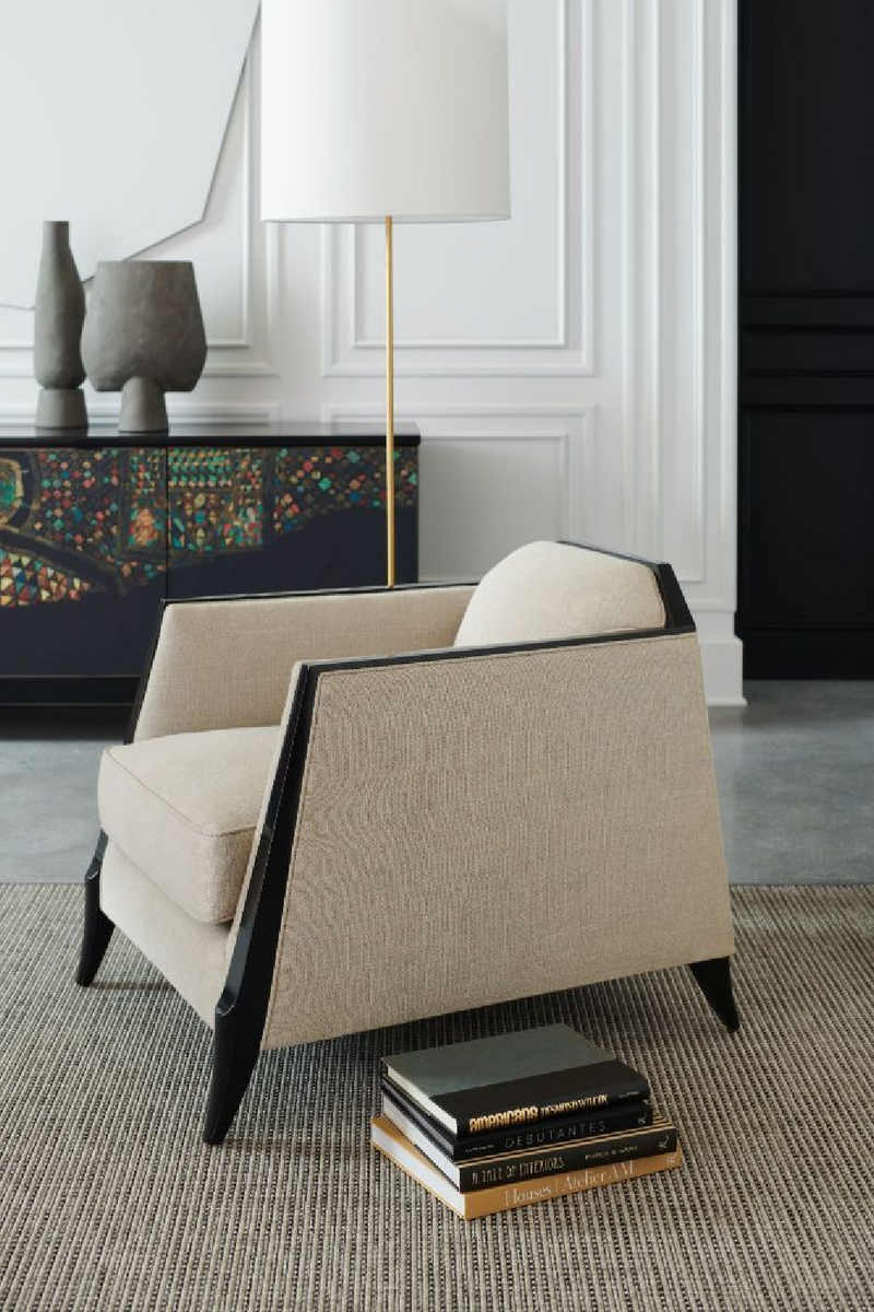 Fauteuil en tissu beige | Caracole Outline | Meubleluxe.fr