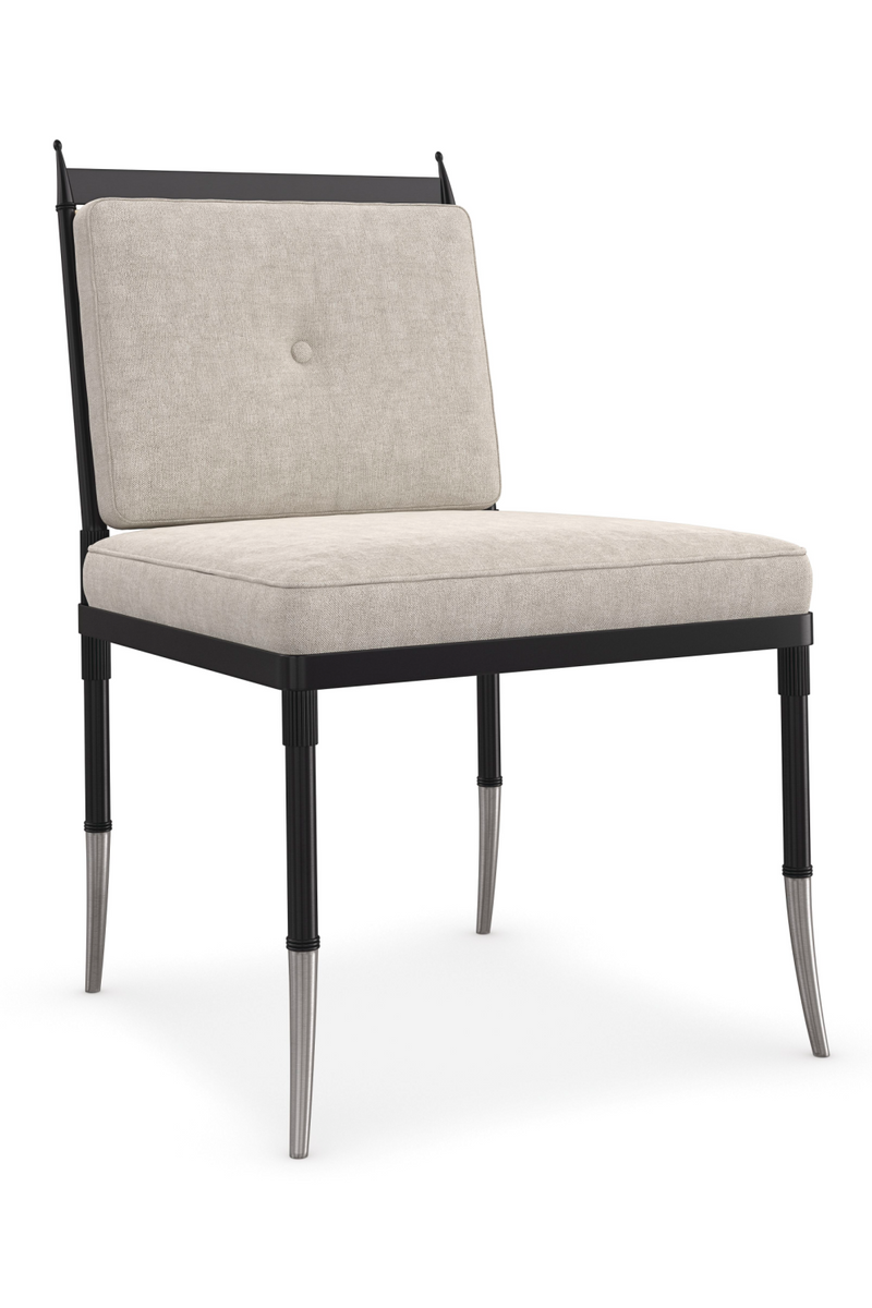 Chaise capitonnée en lin beige | Caracole Athena | OROA.fr