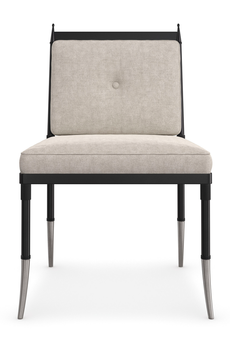 Chaise capitonnée en lin beige | Caracole Athena | OROA.fr