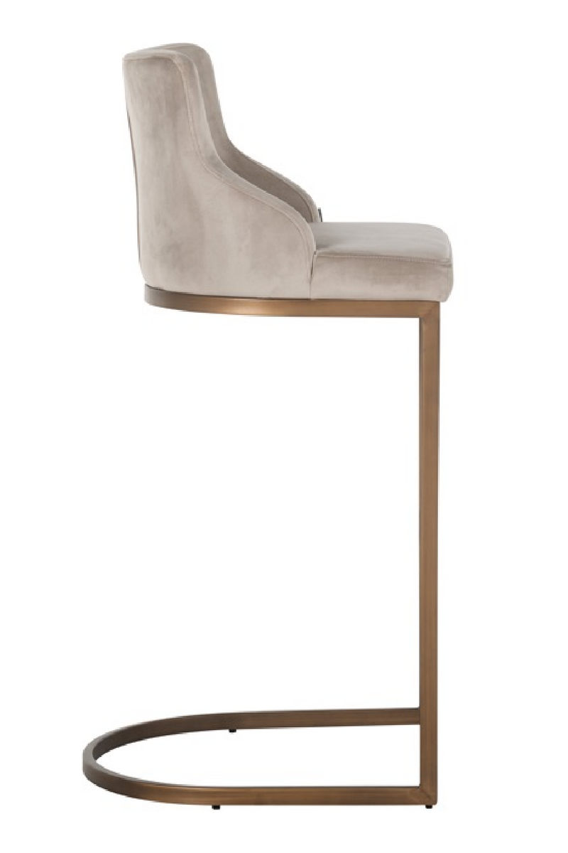 Tabouret de bar en velours beige | Richmond Bolton | Meubleluxe.fr