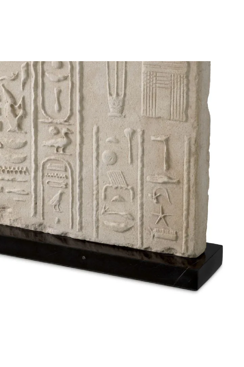 Lampe de Table Sculptee en Relief | Met x Eichholtz Hathor | OROA.fr