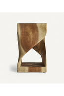 Table d'appoint sculptée en bois d'acacia | Vical Home Maun | OROA.fr