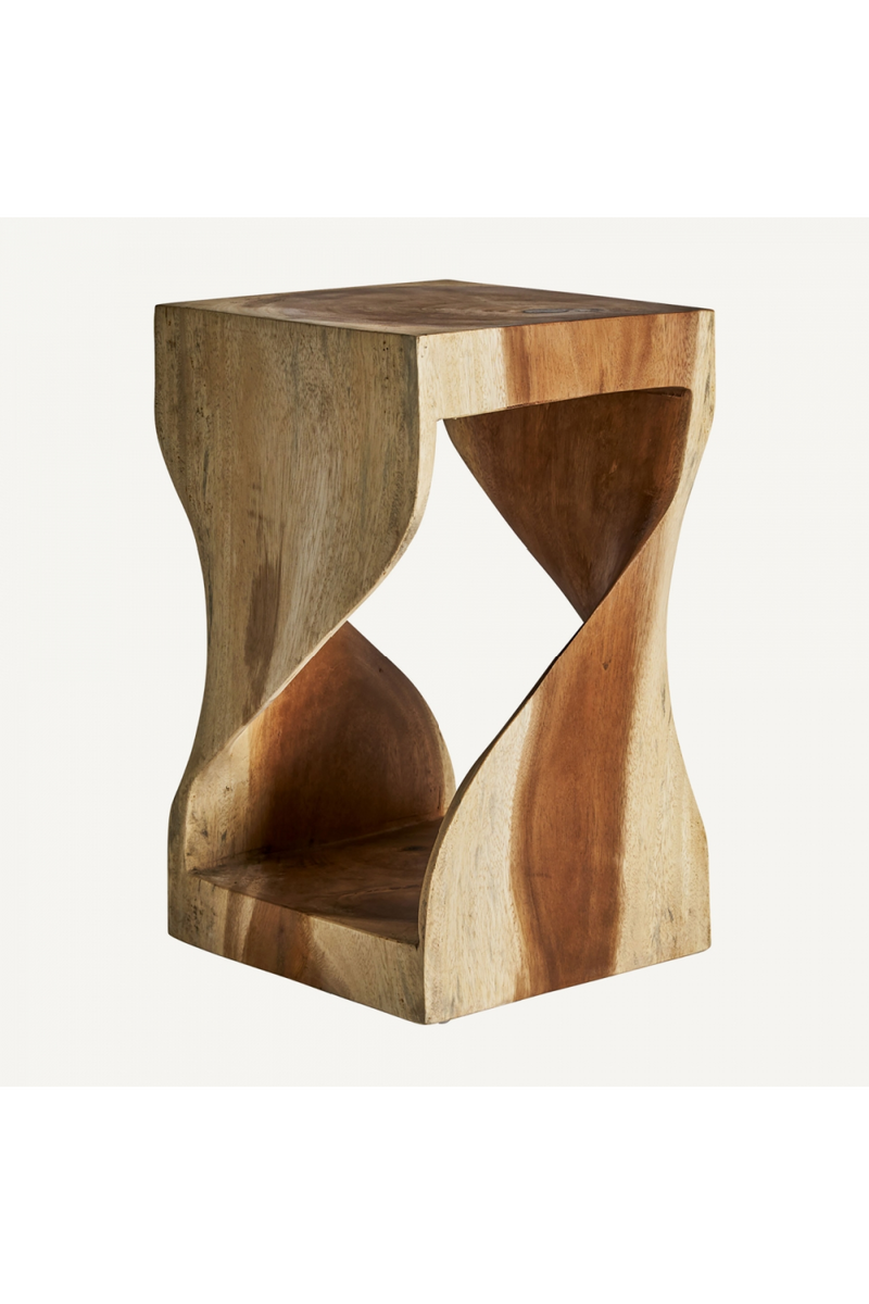 Table d'appoint sculptée en bois d'acacia | Vical Home Maun | OROA.fr