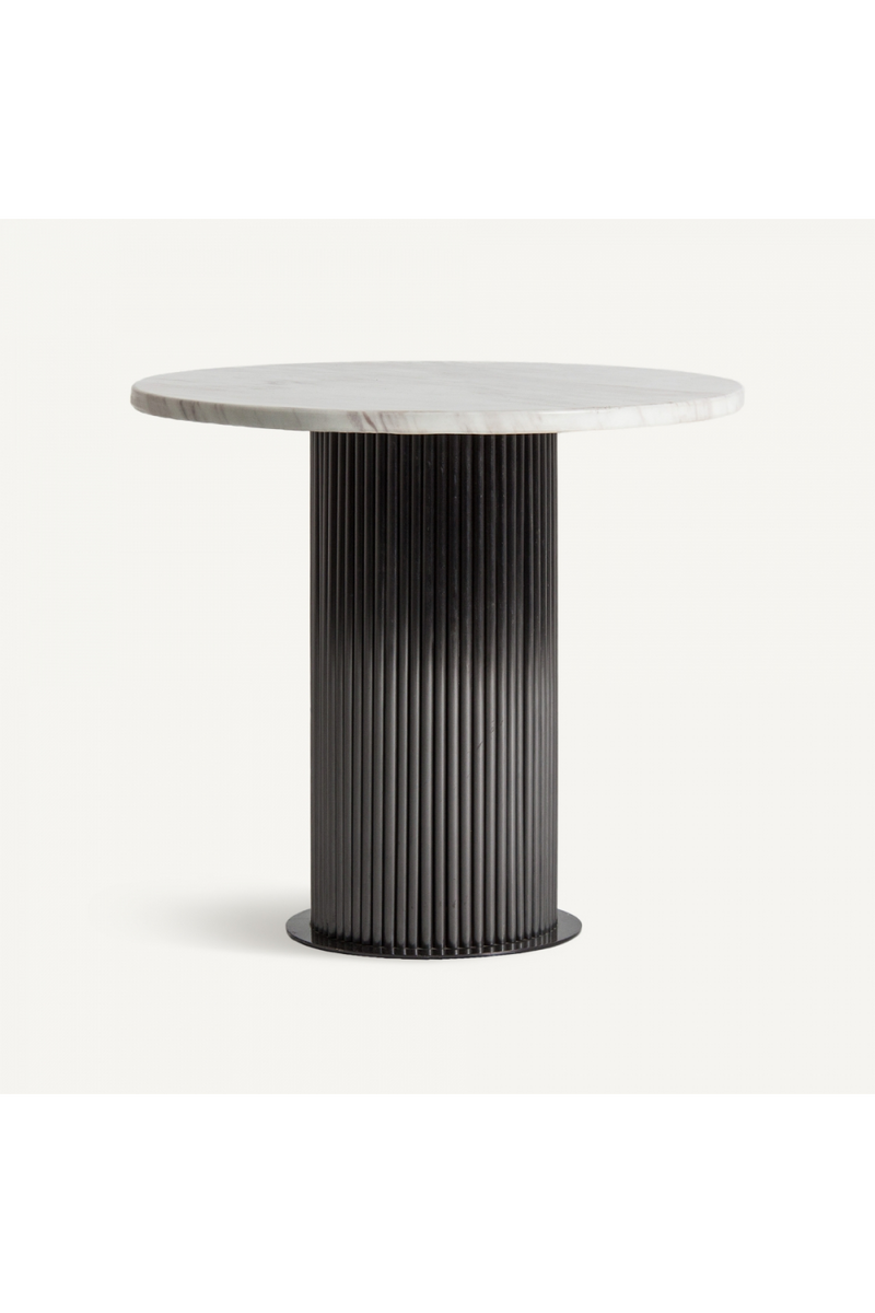 Table d'appoint à piédestal cannelé noir | Vical Home Coen | OROA.fr