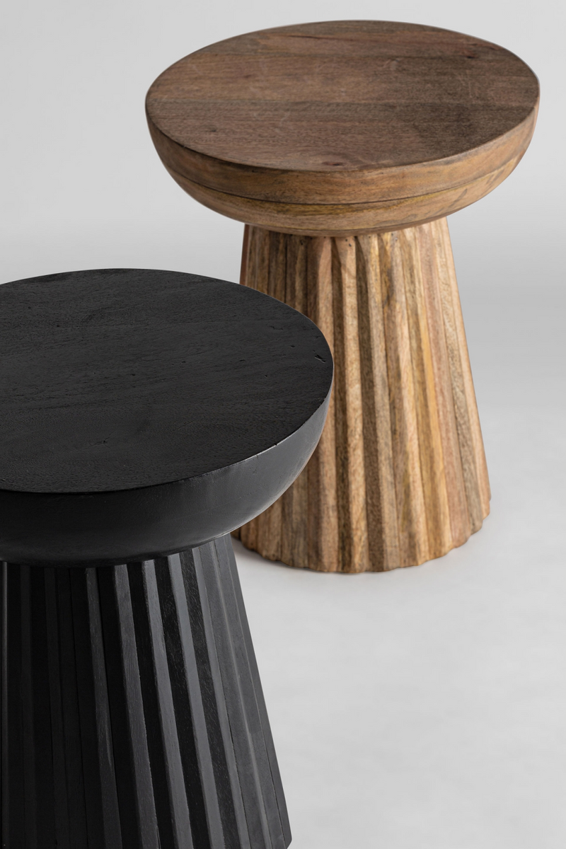 Table d'appoint noire sur pied en bois de mangue | Vical Home Plisse | OROA.fr