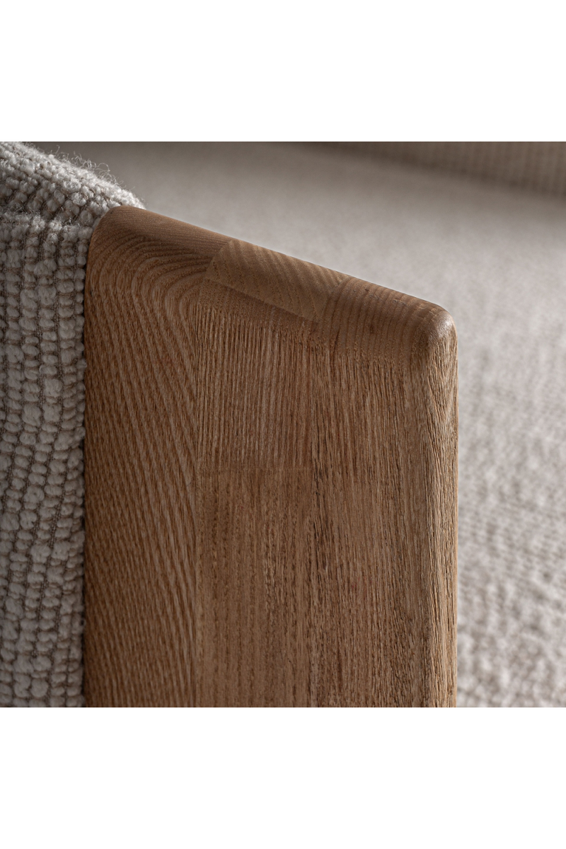 Fauteuil capitonné à accoudoirs en chêne naturel | Vical Home Nara | OROA.fr