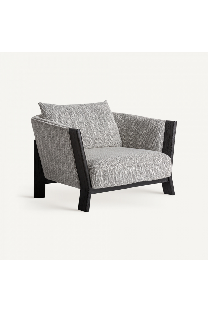 Fauteuil capitonné à accoudoirs en chêne noir | Vical Home Nara | OROA.fr